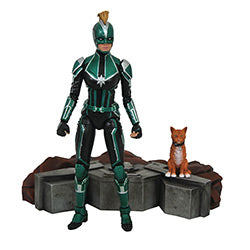 MARVEL SELECT CAPTAIN MARVEL